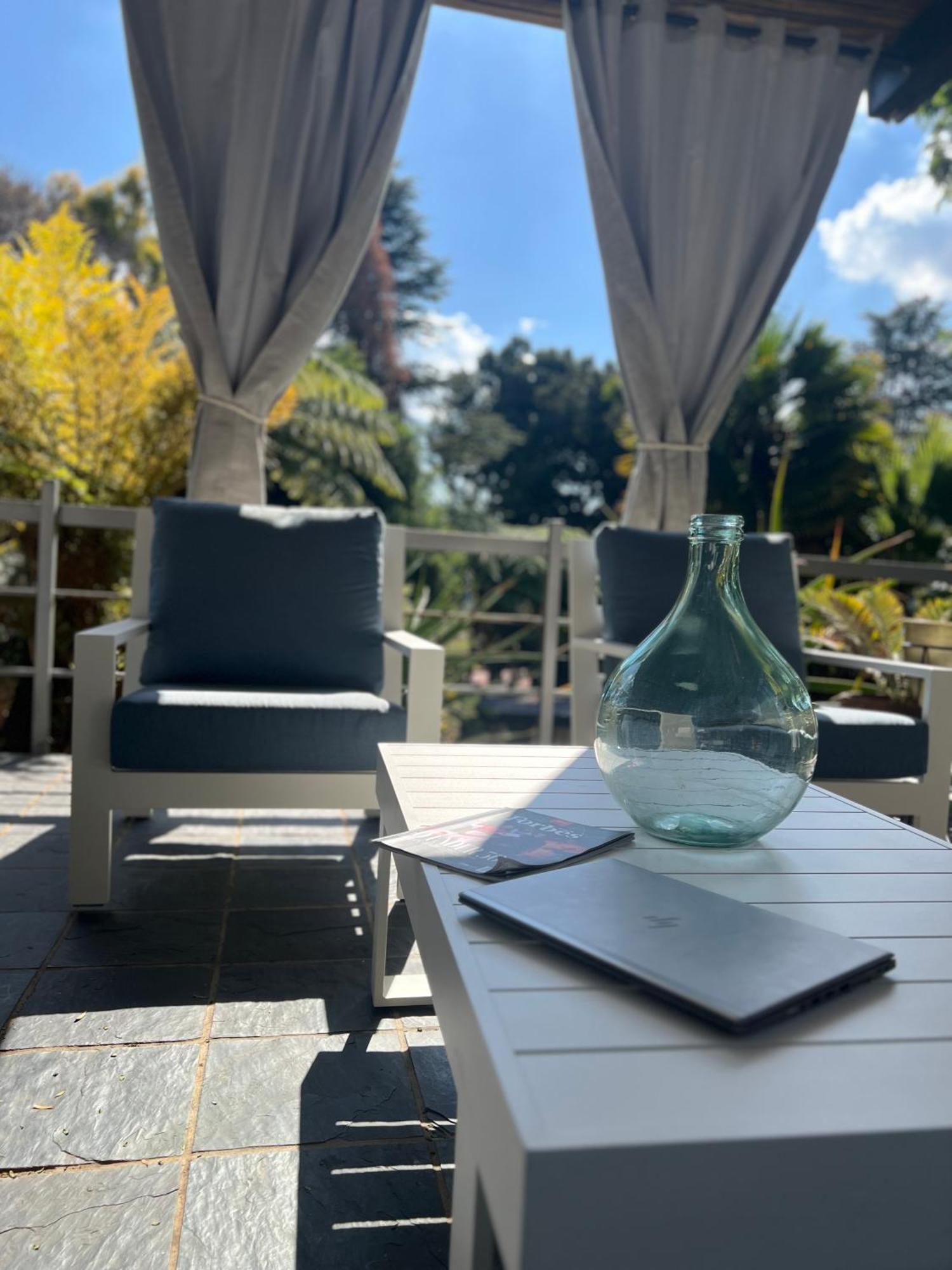 Serene Place Guest House & Conference Venue Affordable Luxury With Backup Power Roodepoort Exteriör bild